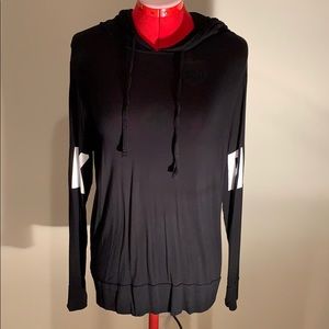 Long-sleeve Black Pink Sweatshirt